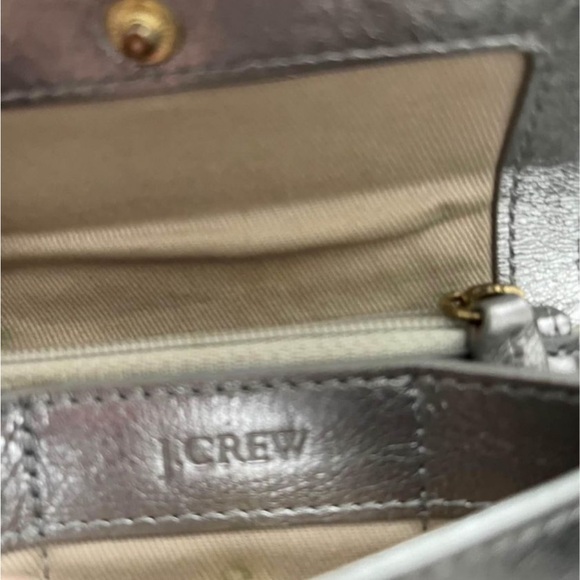J CREW Small Silver Leather Wallet Coin Purse - Picture 4 of 4